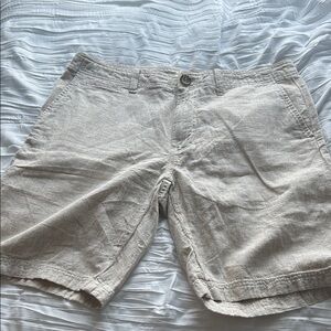 Men's 32 14th & Union linen cotton flat front Tan Shorts